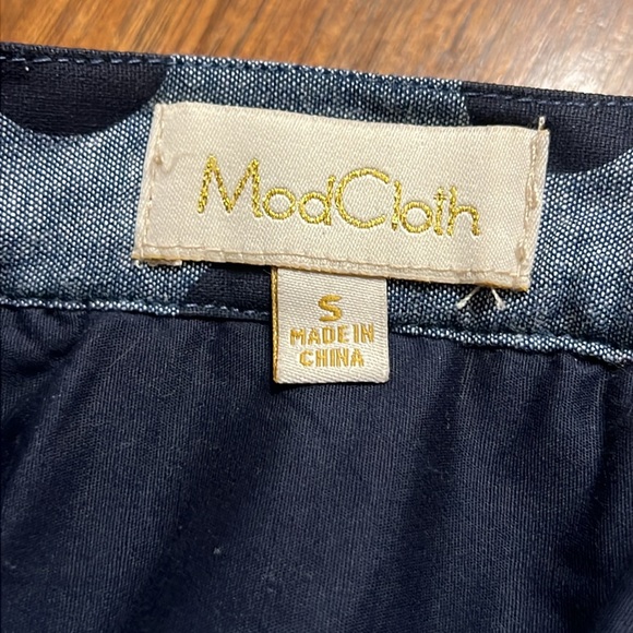 Modcloth Navy Blue Chambray Polka Dot Pleated Flare 50's Skirt EUC Sz S - Picture 4 of 11